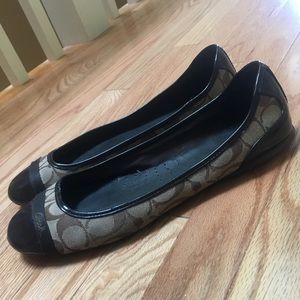 Coach flats - size 11